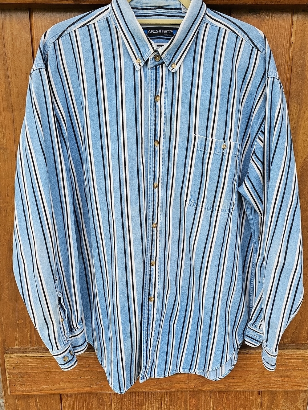 Vintage Architect Men's Light Blue & White Vertical Stripe Button-Down Shirt
